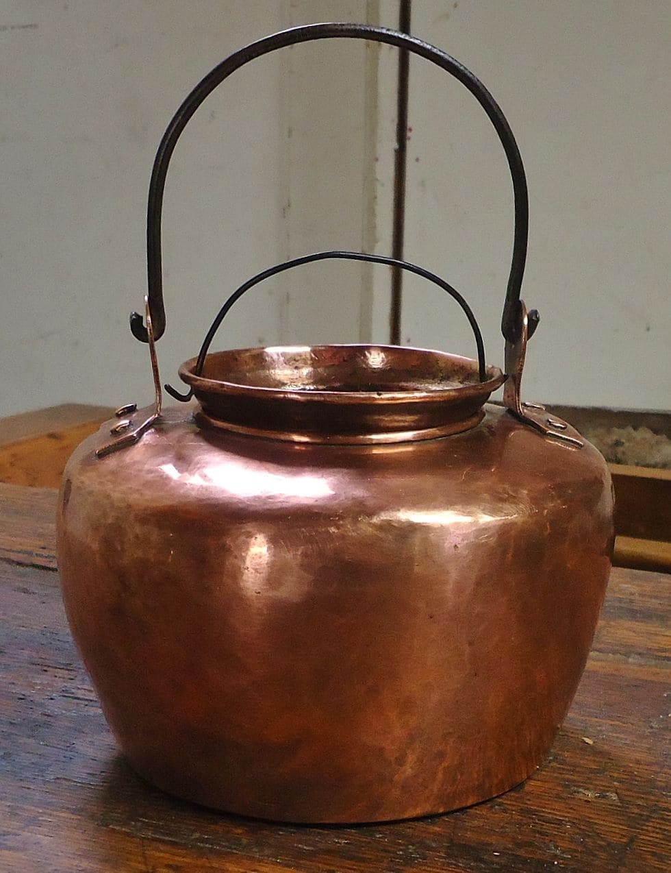 small.kettle.gluepot