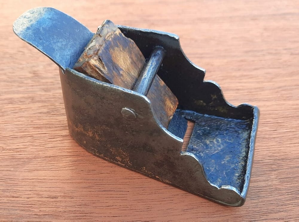 Large.Ancient.Luthier.Plane_.2-scaled