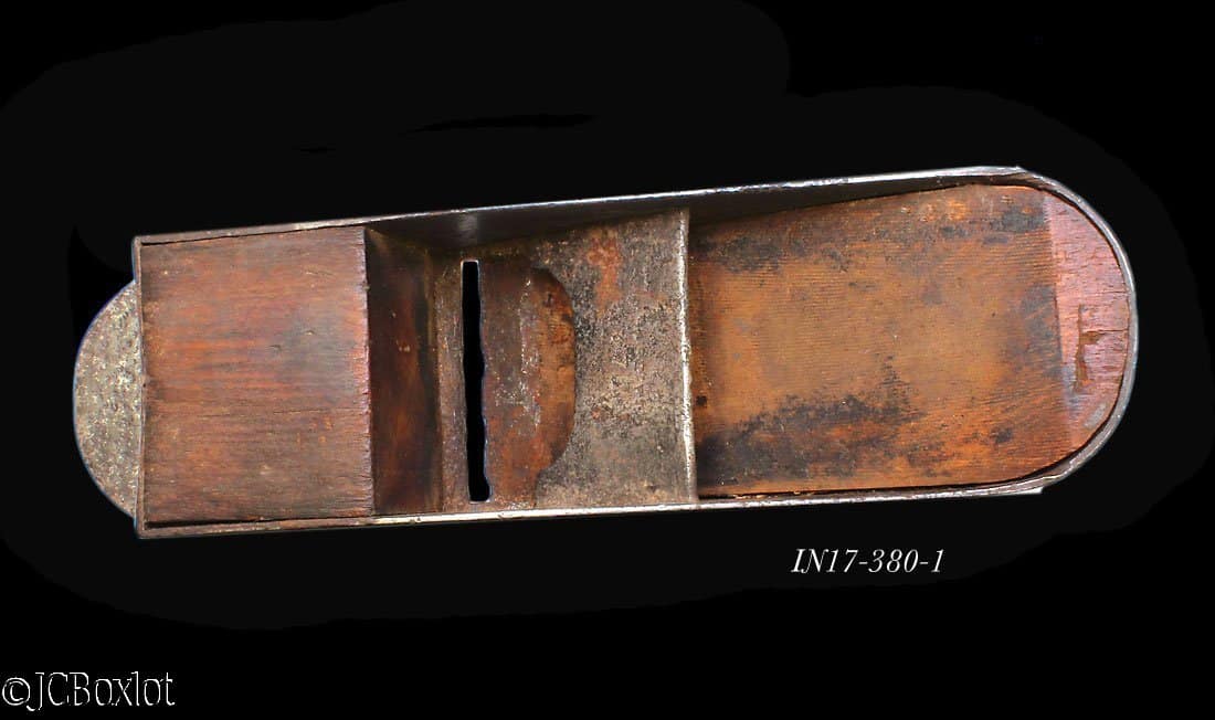 Gabriel.No.372.Mitre.Plane.Interior