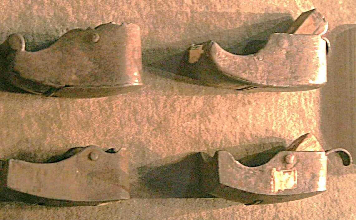 4.Stradivari.Iron.Planes.Maestronet.2011.B