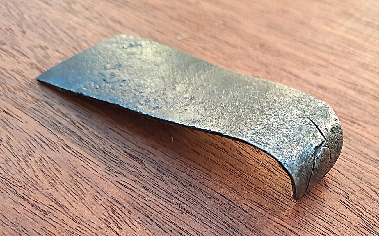 Continental.Plane.Iron.Early