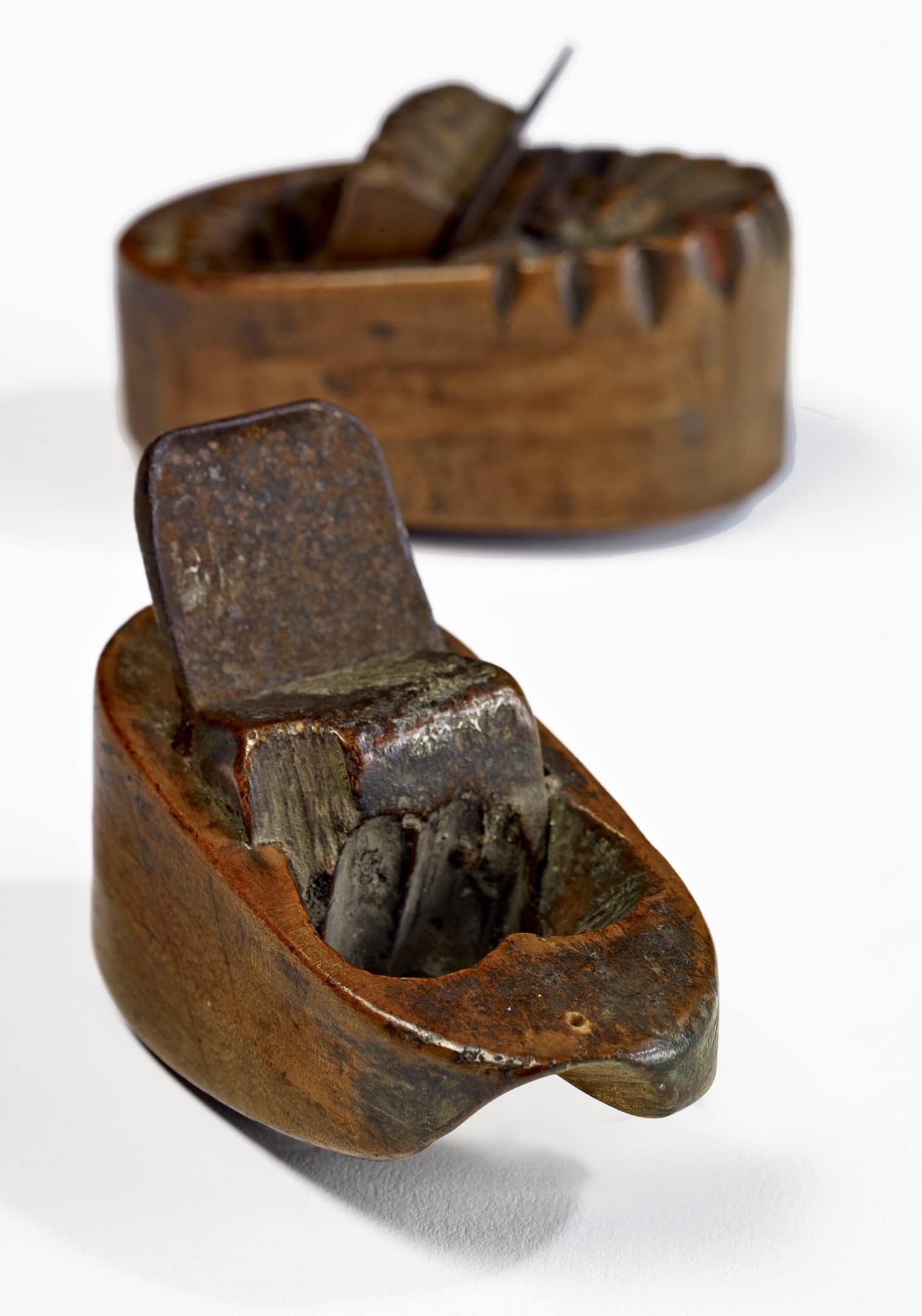 Luthier.Planes.Vuillaume.Druout.1880.C