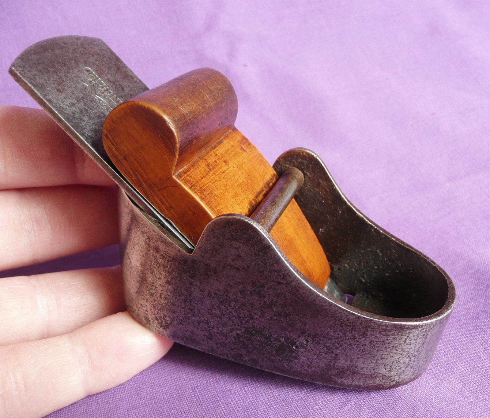 Blanchard.large.instrument.plane