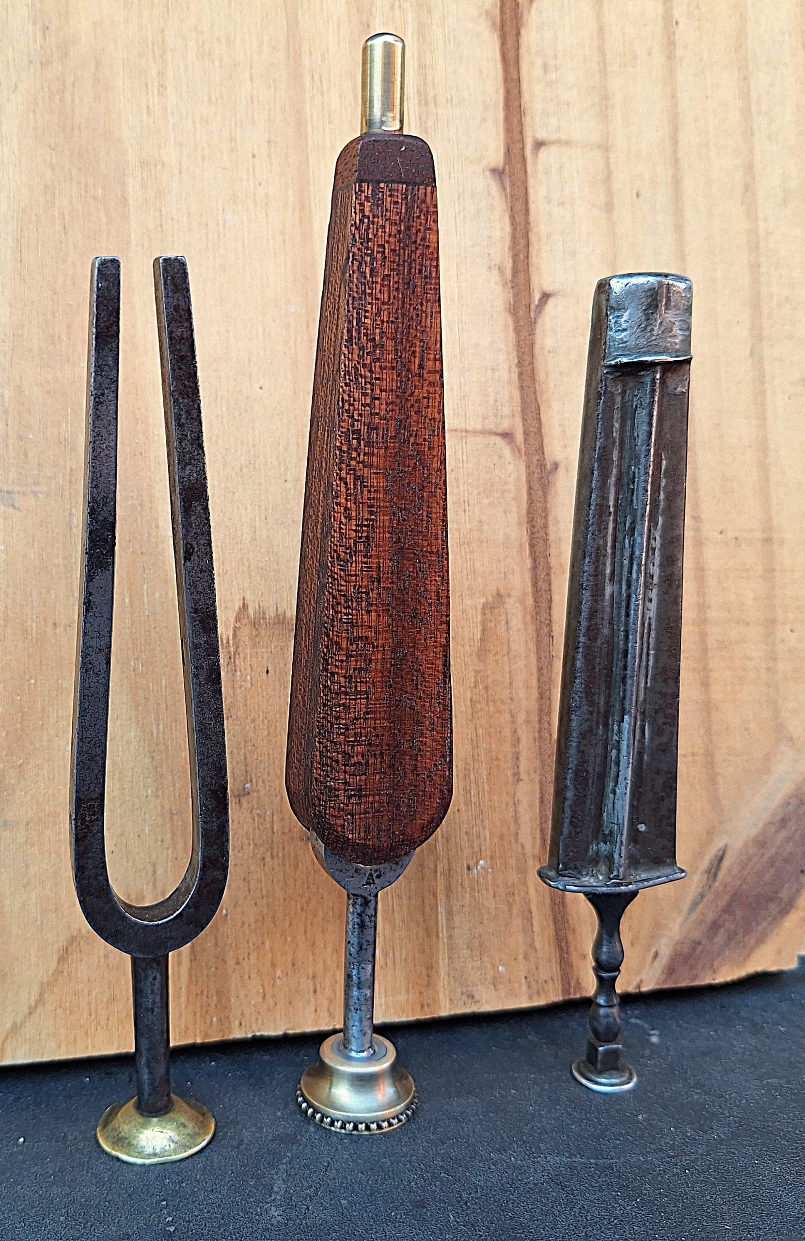 A.421.430.450.Pedestal.Forks