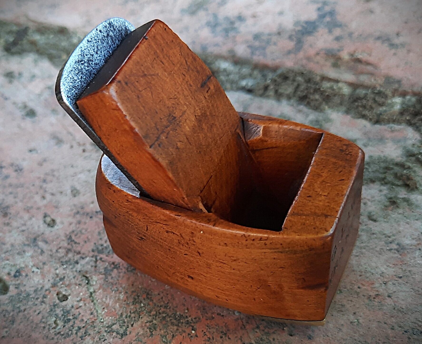 Wooden.Luthier.plane