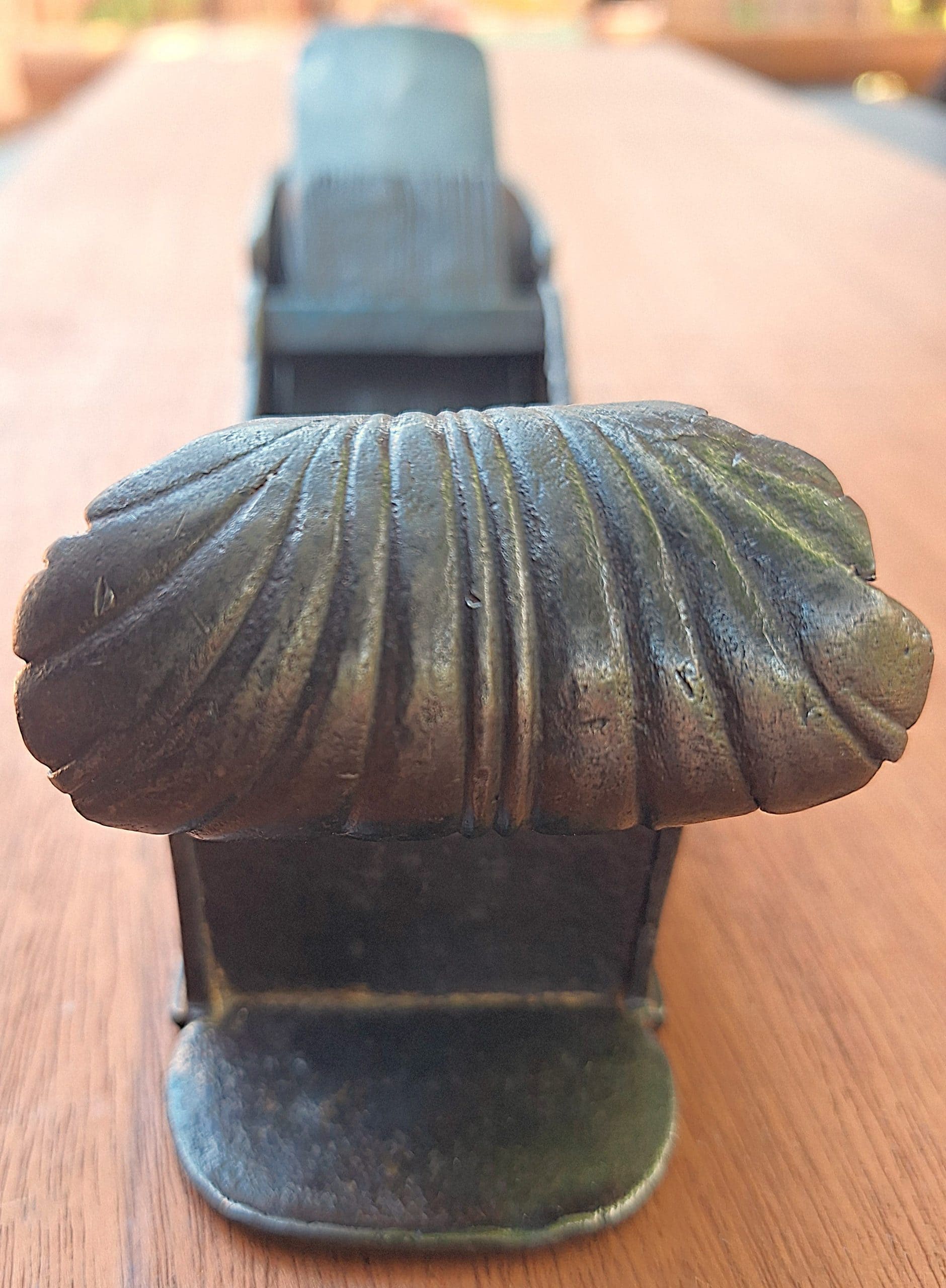 Acanthus.Mitre.4