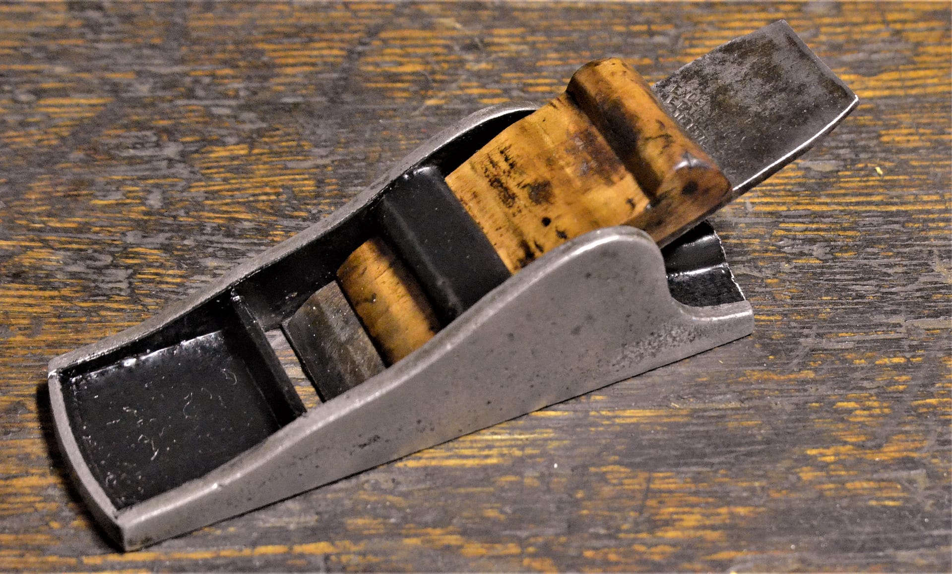 Metallic.Block.Plane.Auburn.NY