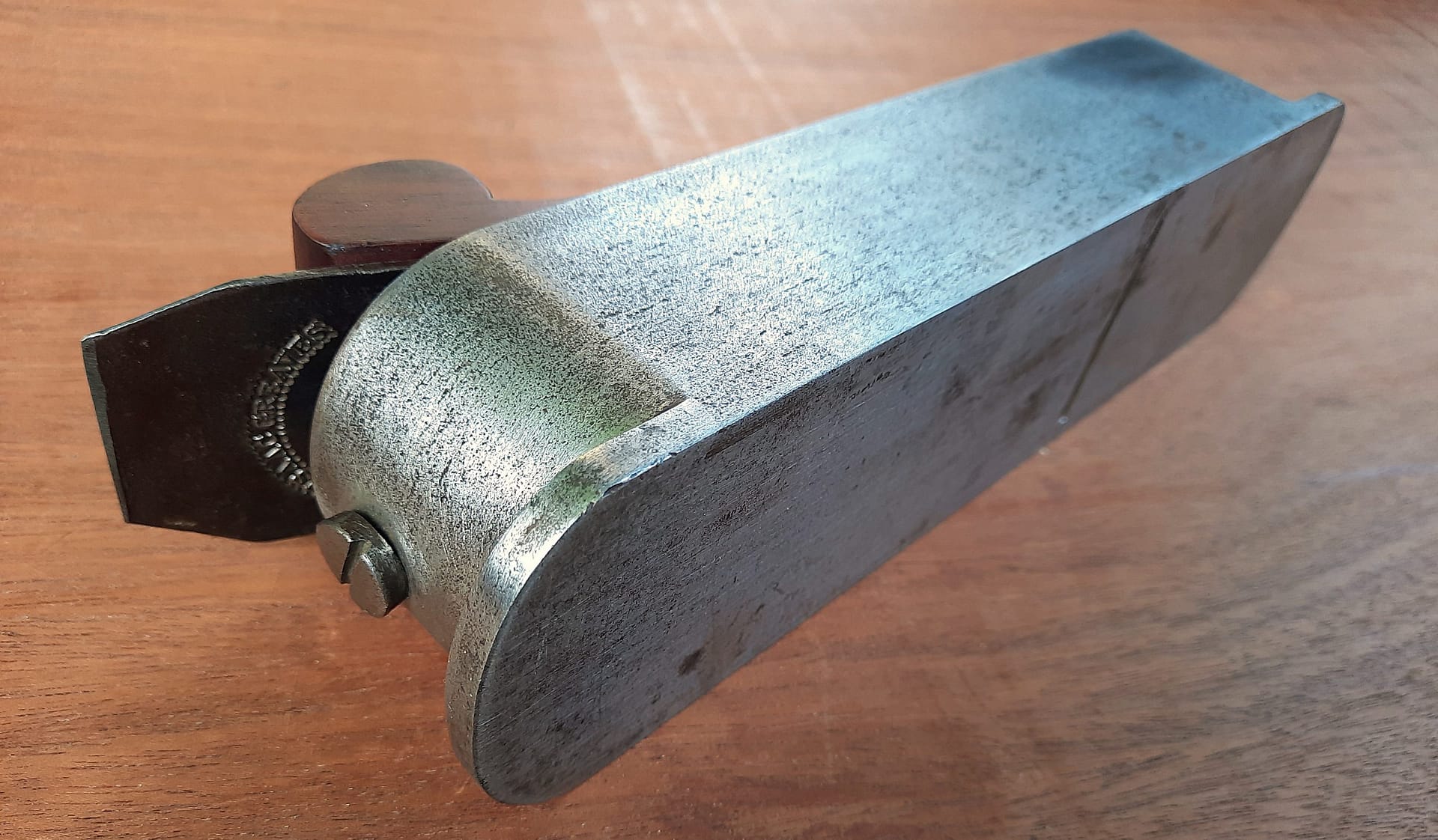 Moon.mitre.plane.mah.2