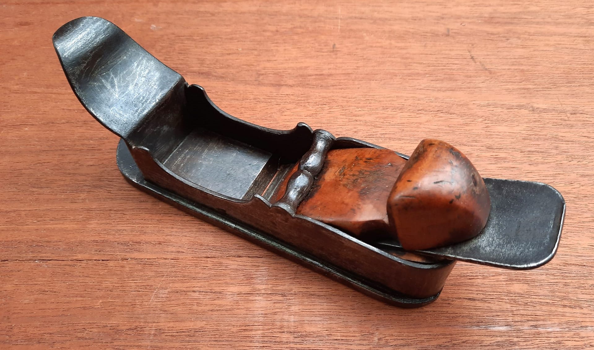 Early.French.Mitre.Plane.3