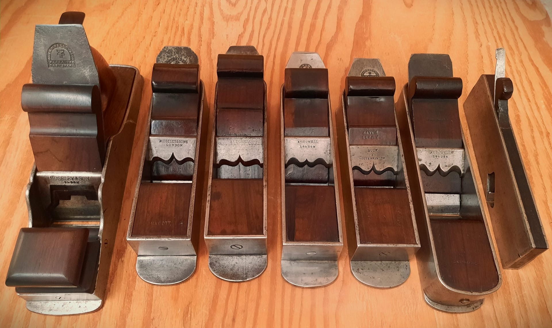 Towell.planes.line.up