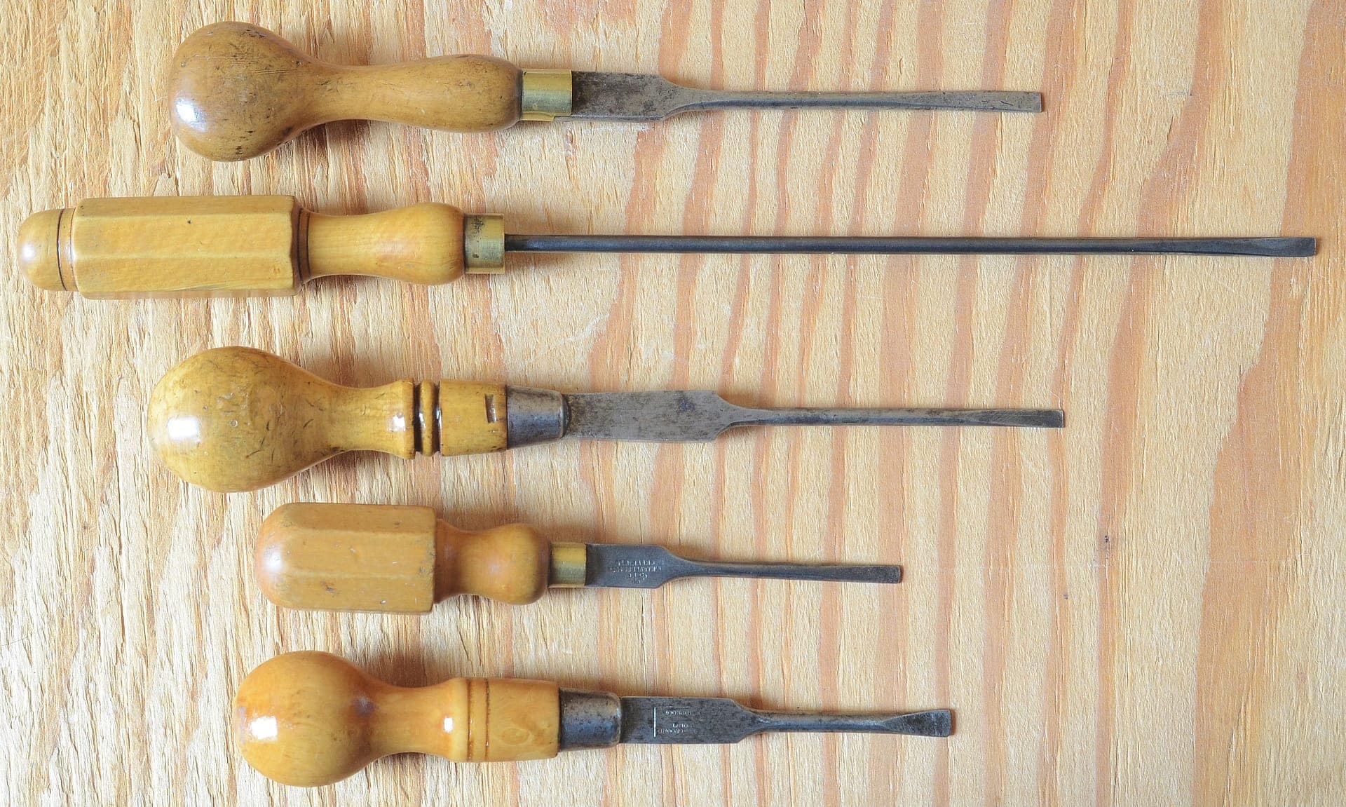Engllish.boxwood.screwdrivers