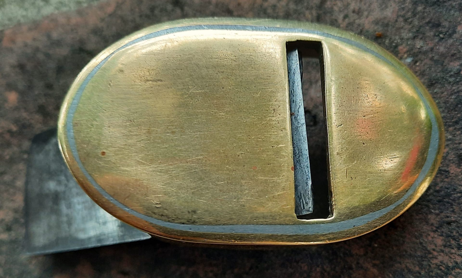 French.Luthier.plane.inset.sole