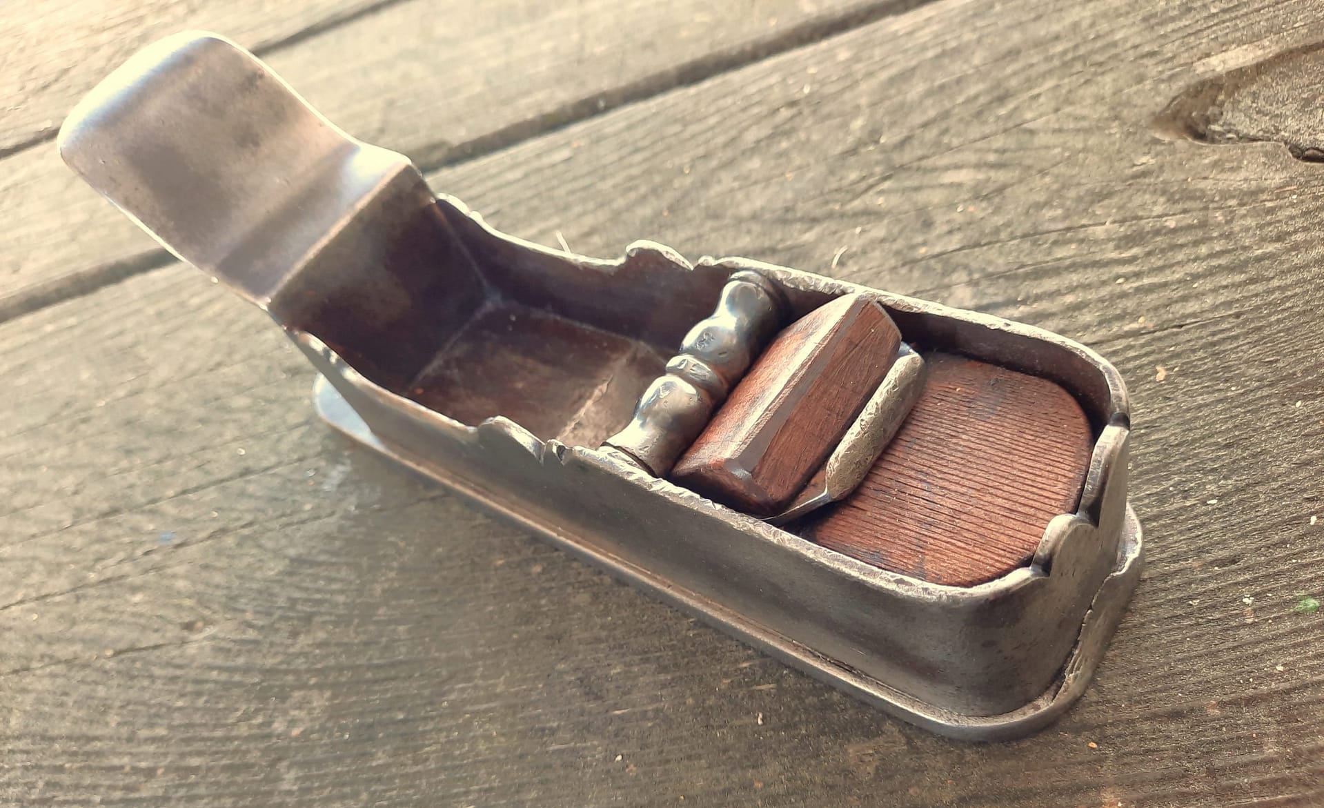 17th.18th.Century.Ion.Mitre.Plane.5