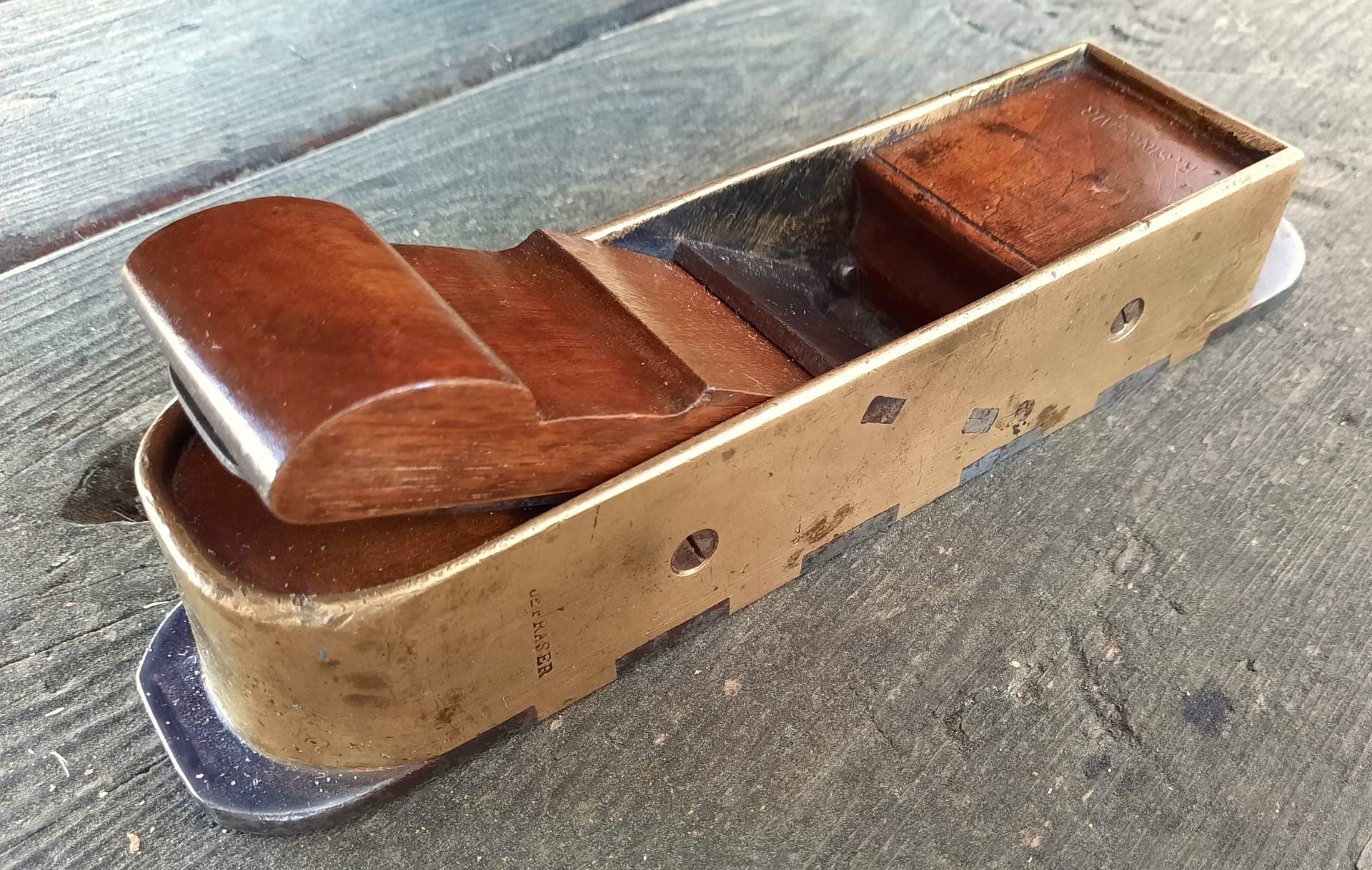 Pre-Gabriel.Gunmetal.Mitre.5