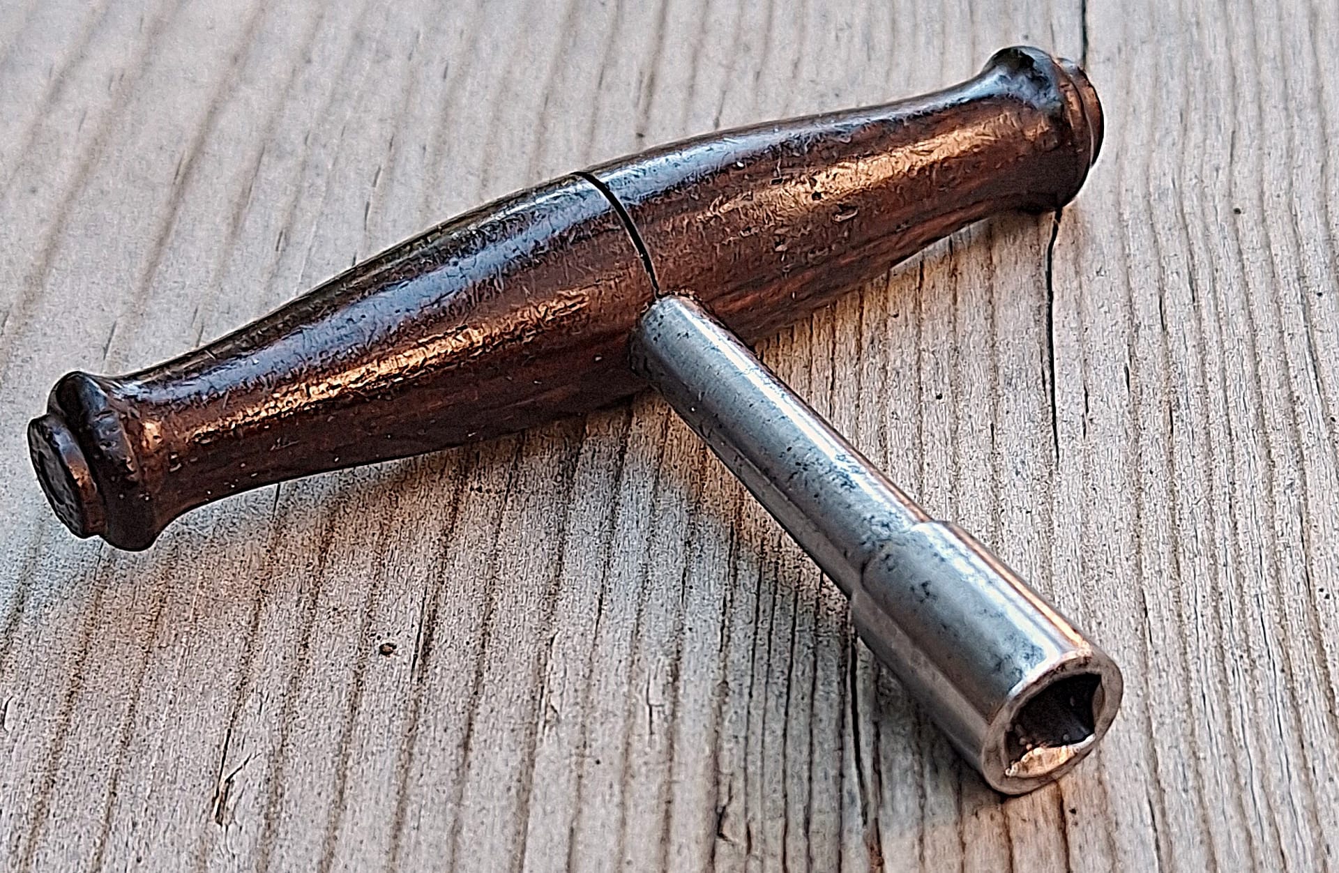 Small.T.Hammer.flared.handle.