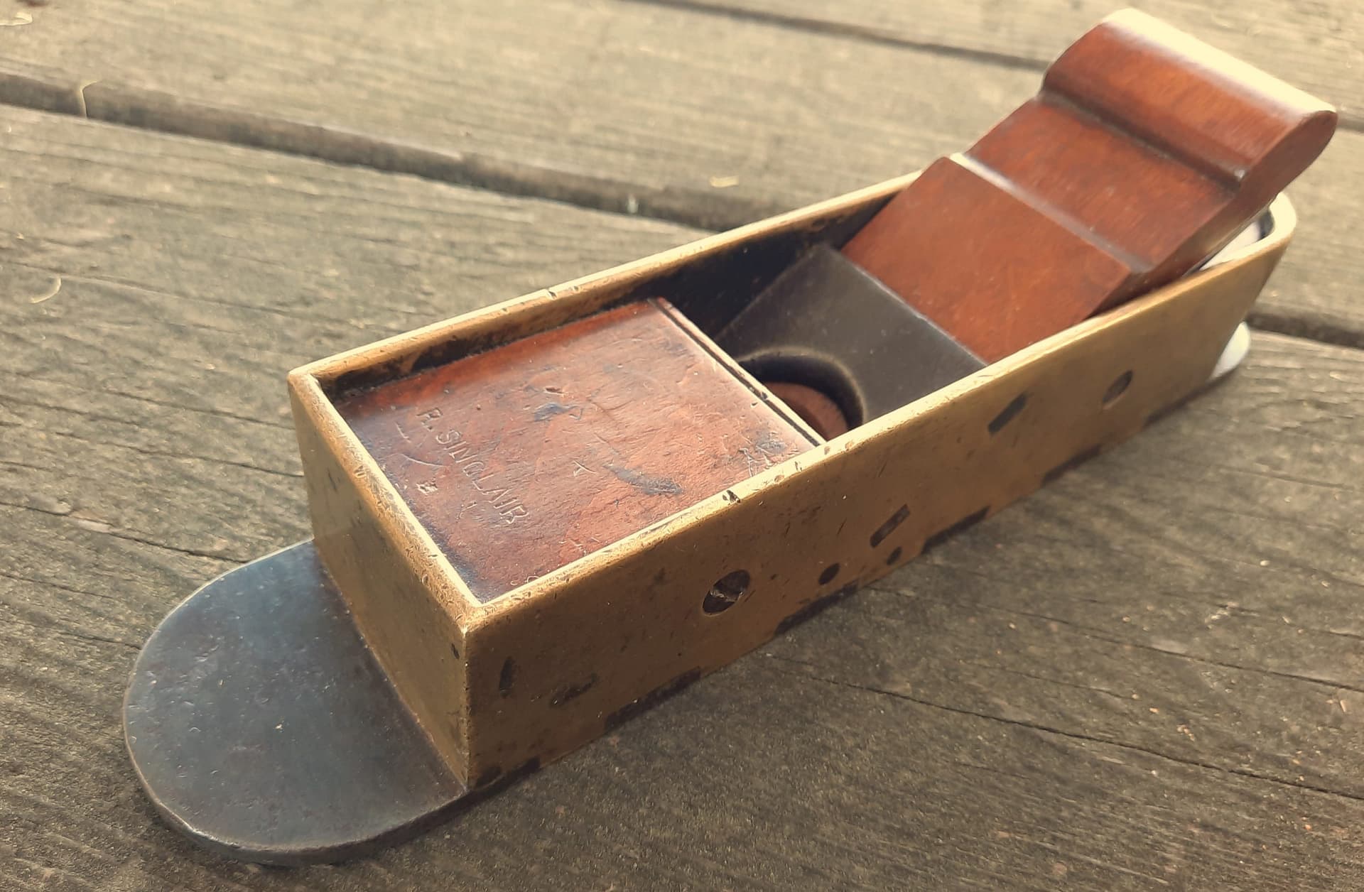 Pre-Gabriel.Gunmetal.Mitre.2