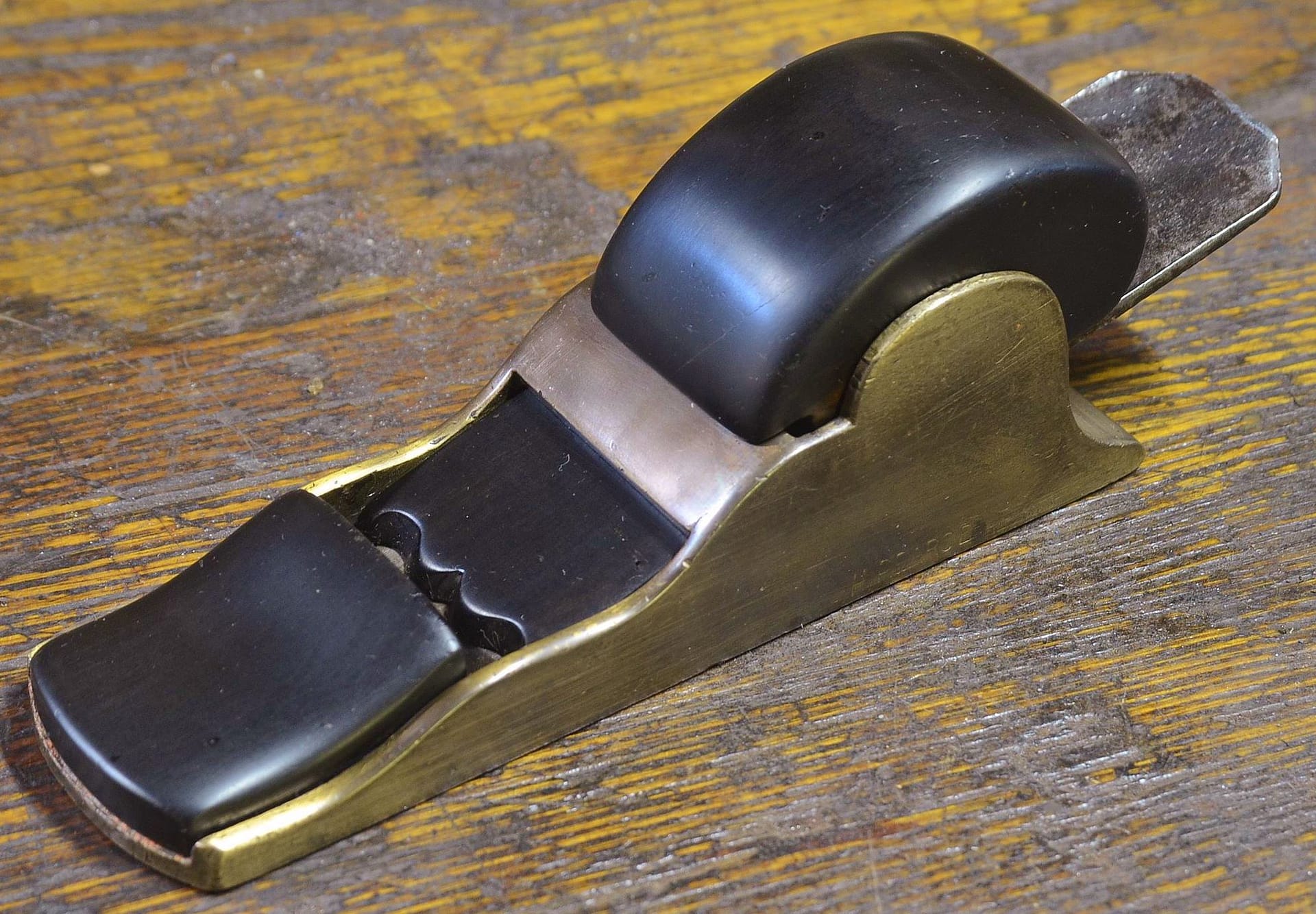 Irish.Scottish.chariot.plane.gunmtl