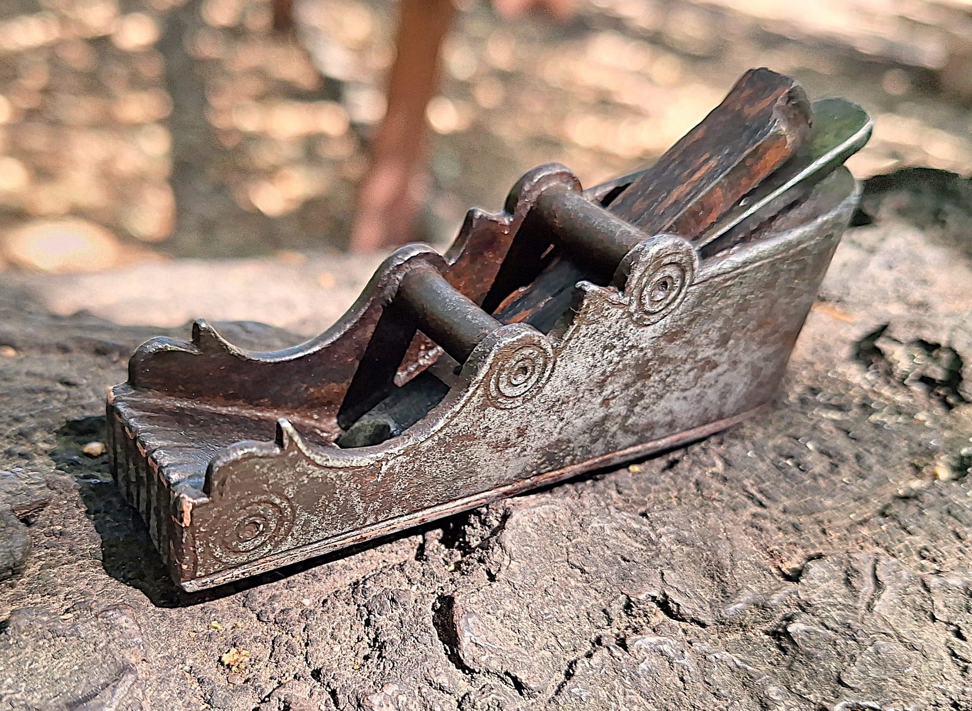 Bow.makers.plane.17th.c.5