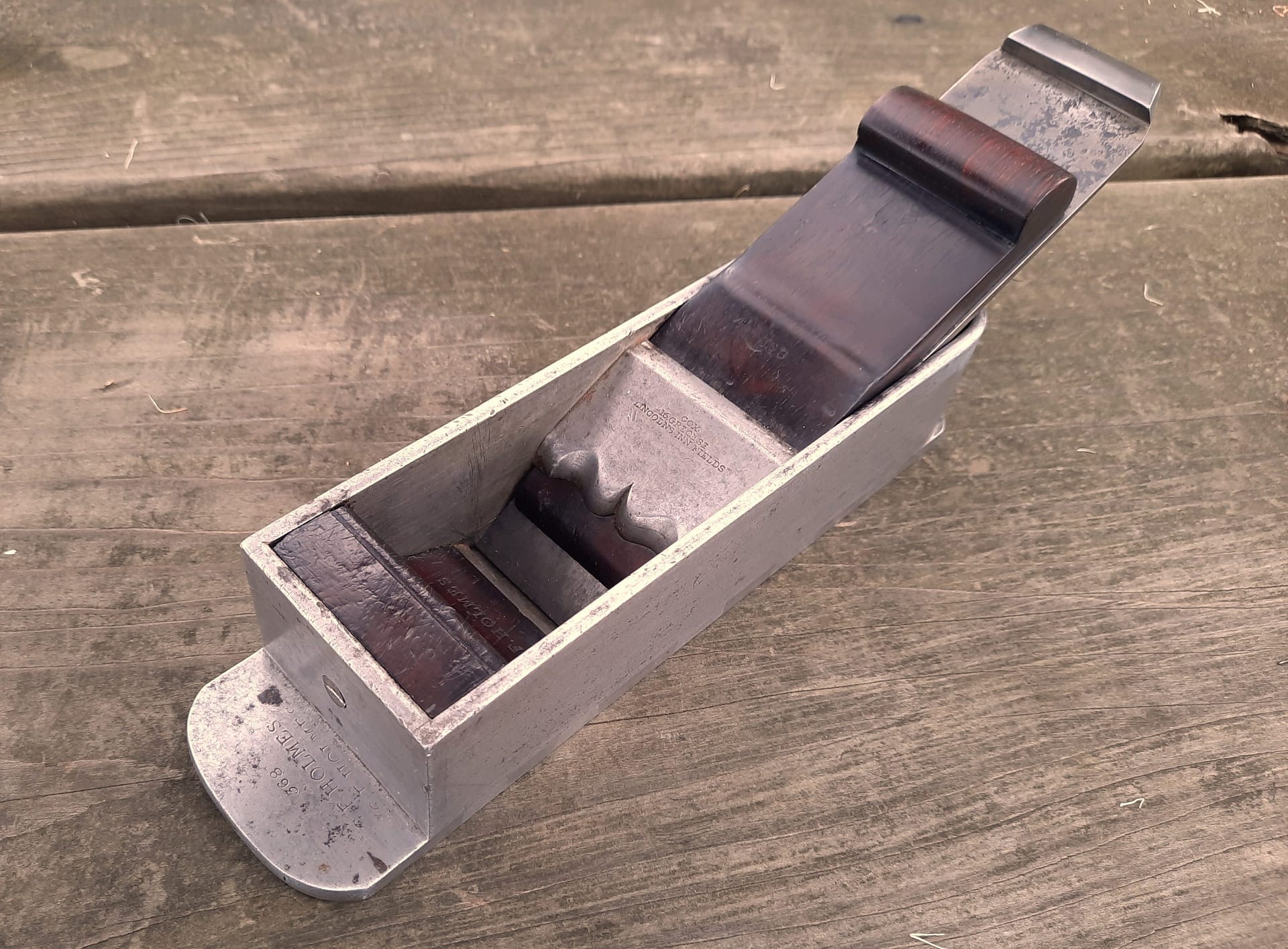 Cox.Mitre.Plane.Wedge.15.Great.Queen.St.1