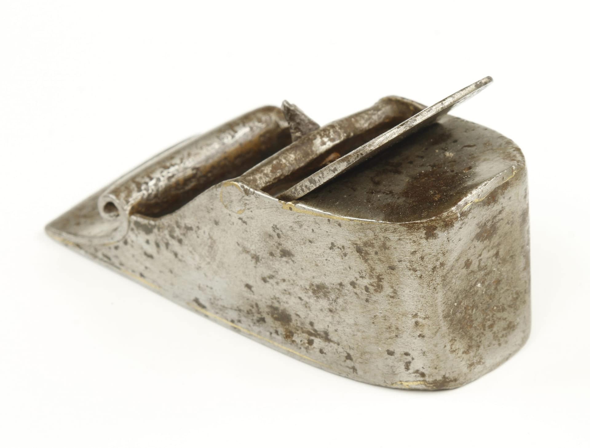 Covered.Heel.Wells.Coll.Feb.2019