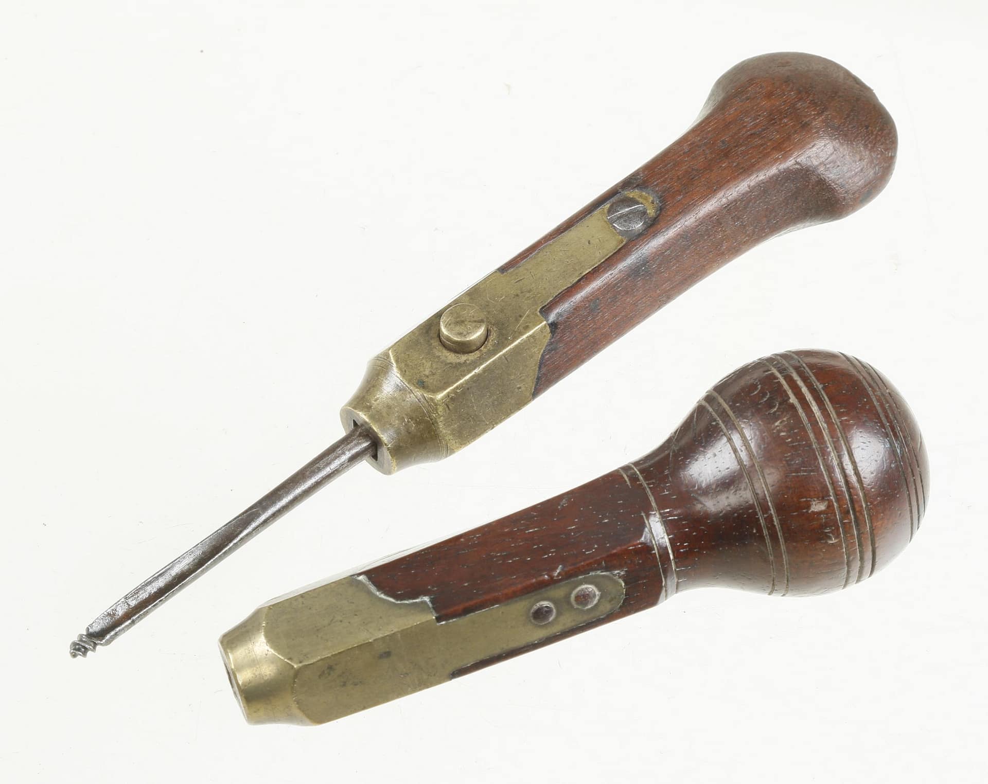 Pad.handles.D.Stanley.Aug_.2025