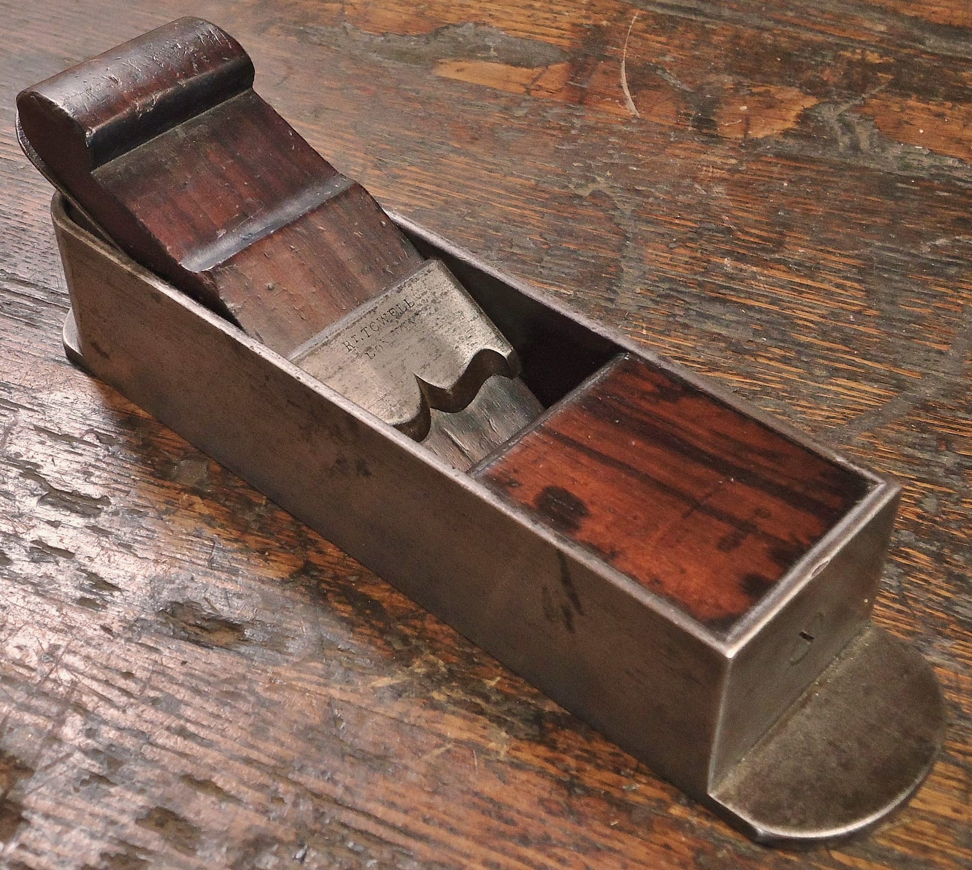 Towell.mitre_.10inch-1