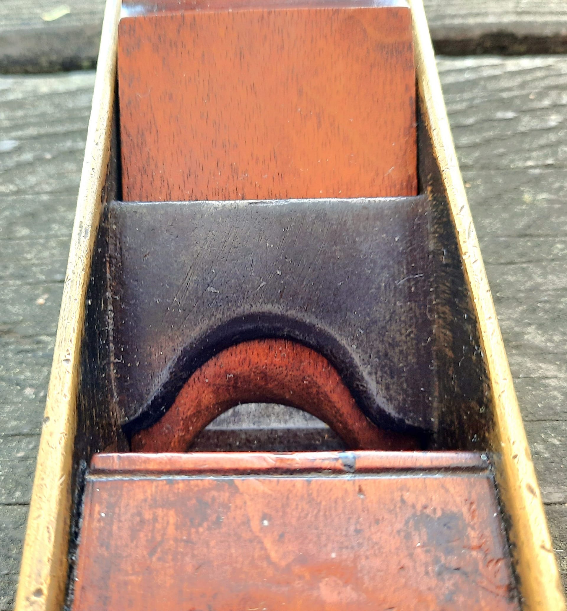 Pre-Gabriel.Gunmetal.Mitre.4