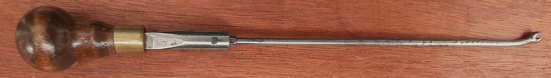 Drill.Chuck.Comb.Handle