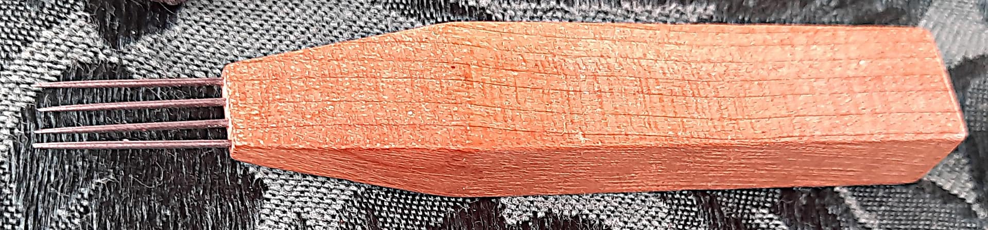 Lang.All.Wooden.Voicer