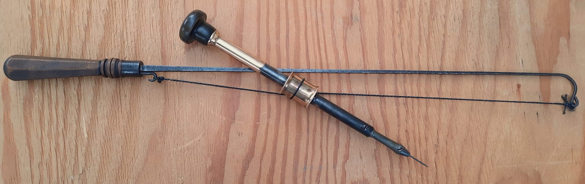 Gauchois.Paris.Bow.Drill.1