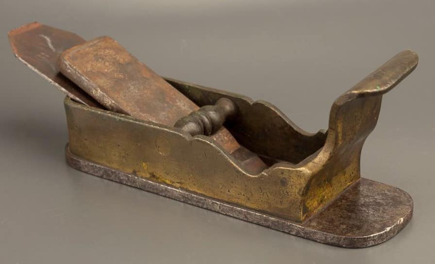 Early.Continental.Mitre.Plane.9.inches.Gunmetal.1