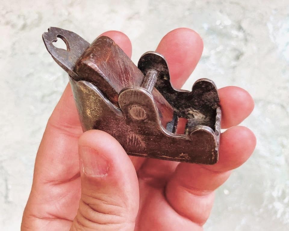 Early.Luthier.Plane.Michel.Mailhot